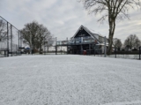 Sneeuwlaag bedekt sportpark 'Het Springer' (33/37)